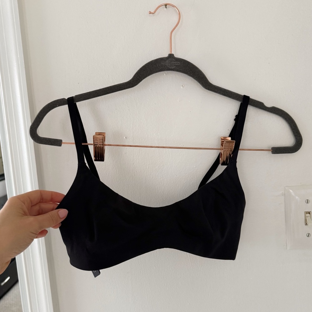 SKIMS Black Scoop Bralette